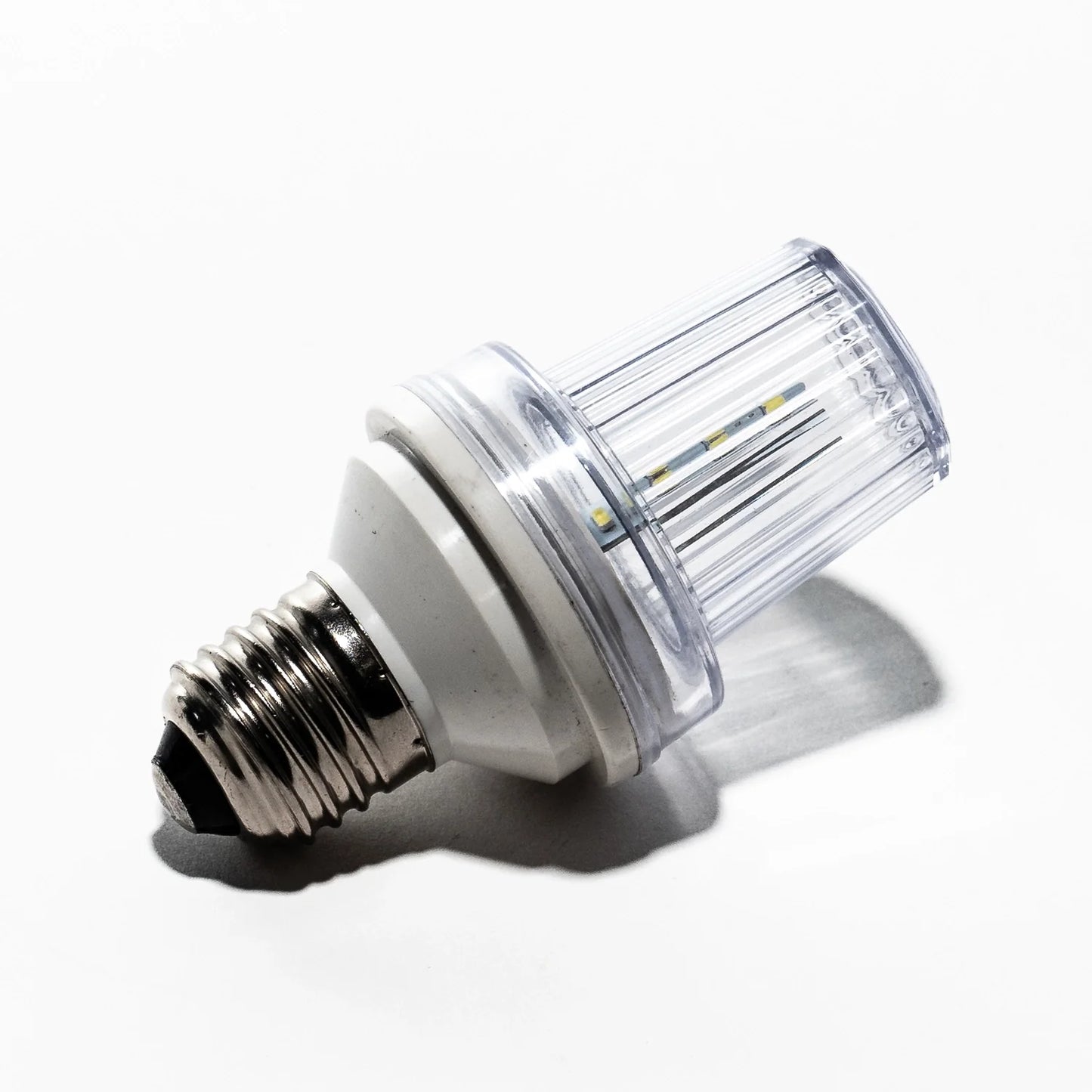Lampadina E27 effetto strobo