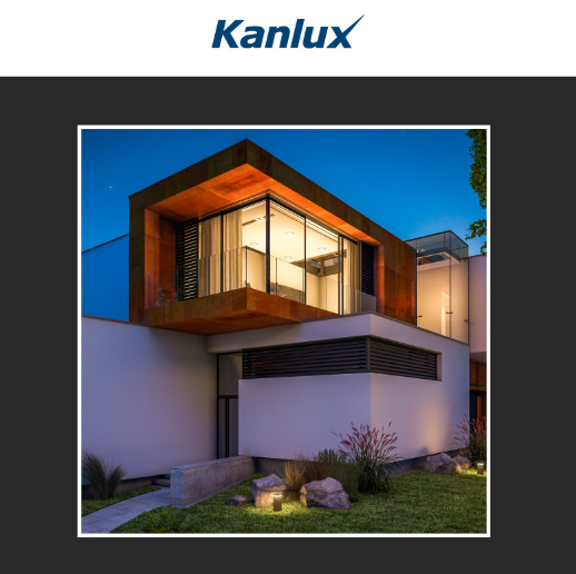 Kanlux Ideal Centralino da Parete 1x12P Compatibile con Sistemi Fotovoltaici IK10 Colore Grigio - mod. 38452